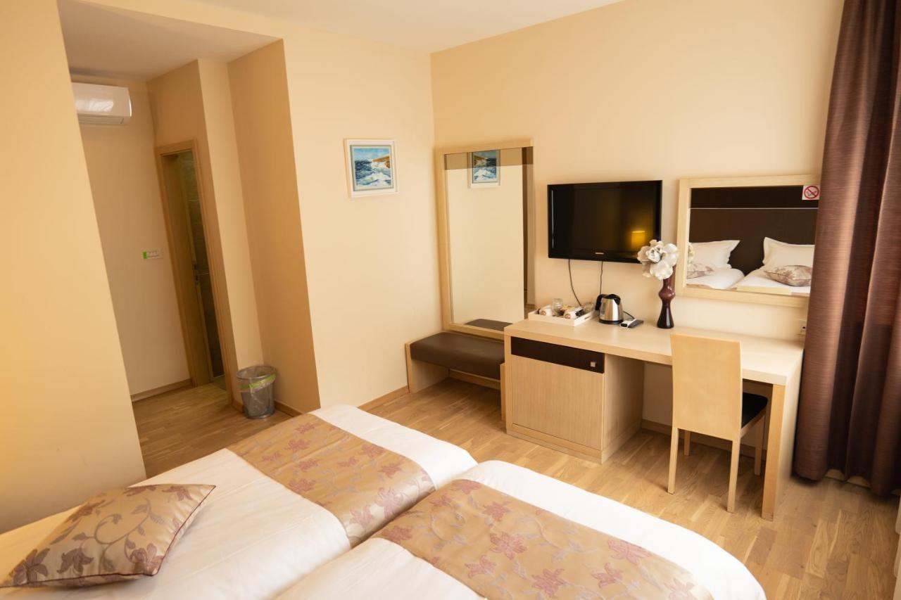 Scallop Rooms Self Check-In Zadar Bagian luar foto