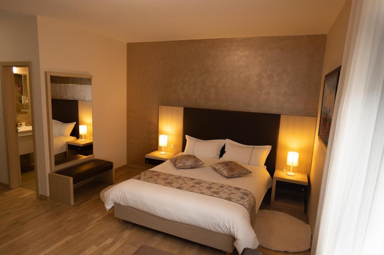 Scallop Rooms Self Check-In Zadar Bagian luar foto